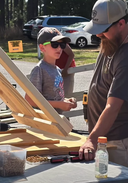 Foxfire Community Bed Build 30+ Volunteers